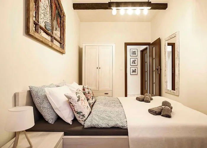 2-room With Kitchen, Heart Of Cracow Old Town * Krakkó